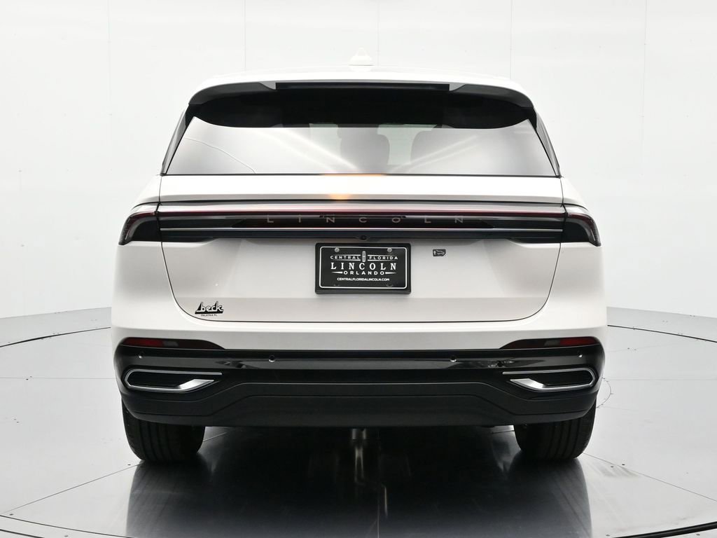 New 2026 Lincoln Nautilus Premier image 7