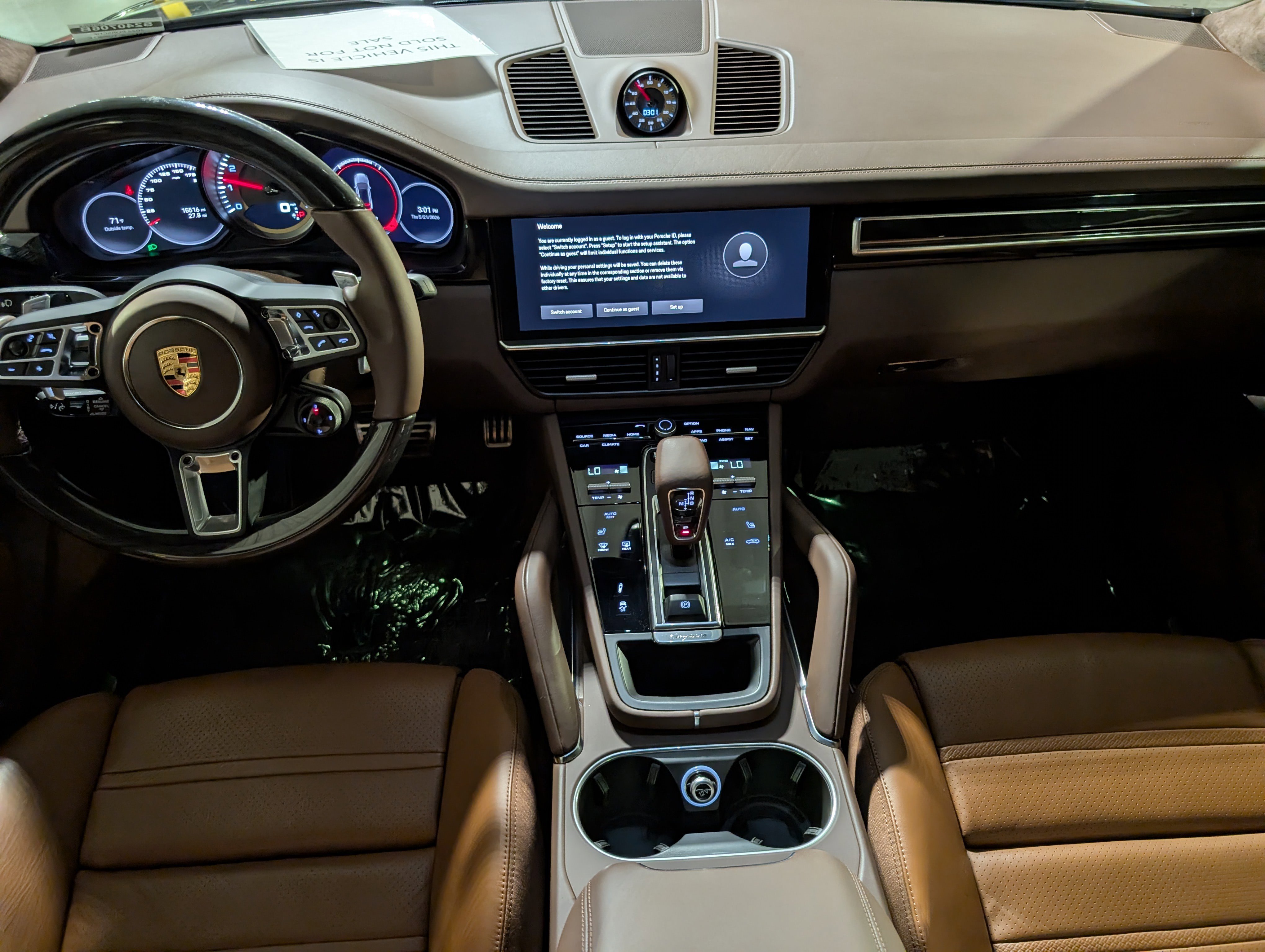 Certified 2022 Porsche Cayenne Turbo AWD/4WD image 7
