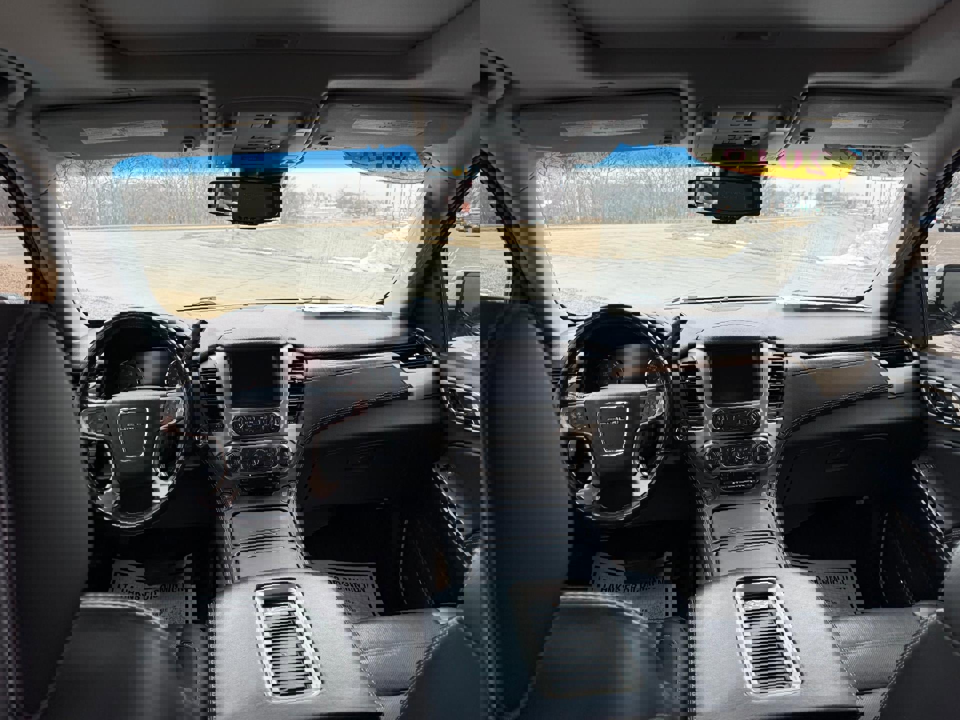 Used 2018 GMC Yukon Denali w/ Denali Ultimate Package image 3