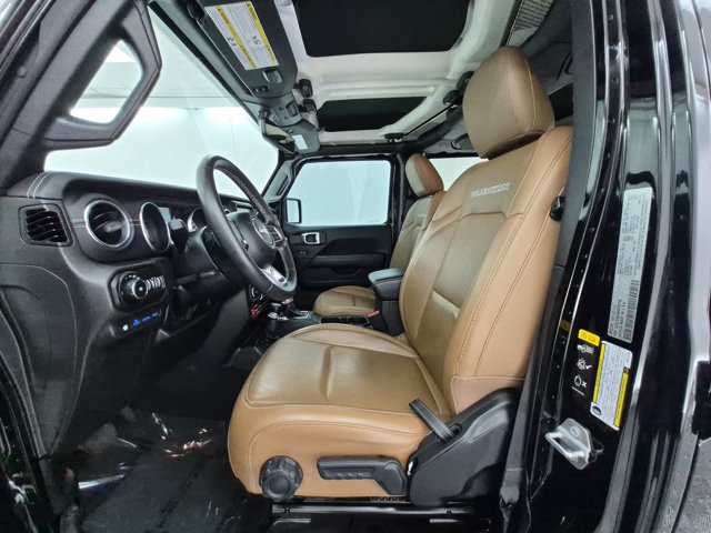 Used 2022 Jeep Wrangler Unlimited Rubicon 4xe w/ Dual Top Group AWD/4WD image 17