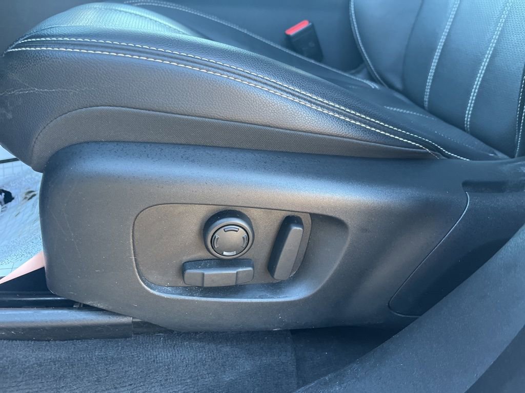 Used 2023 Land Rover Range Rover Velar R-Dynamic S image 55