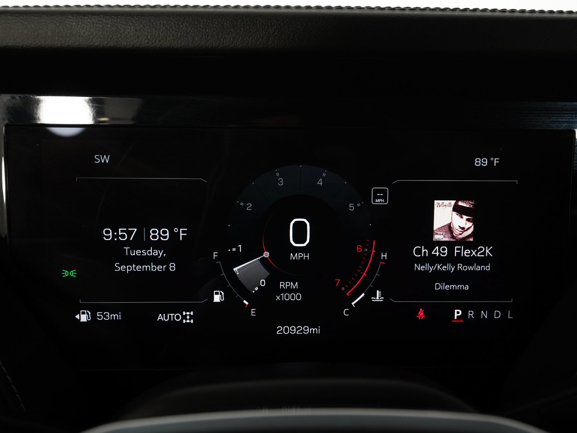 Used 2025 GMC Yukon Elevation AWD/4WD image 21