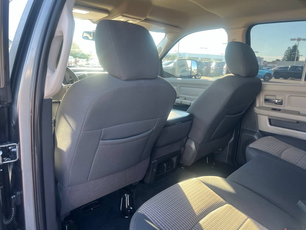 Used 2011 RAM 1500 Classic SLT w/ Luxury Group AWD/4WD image 29