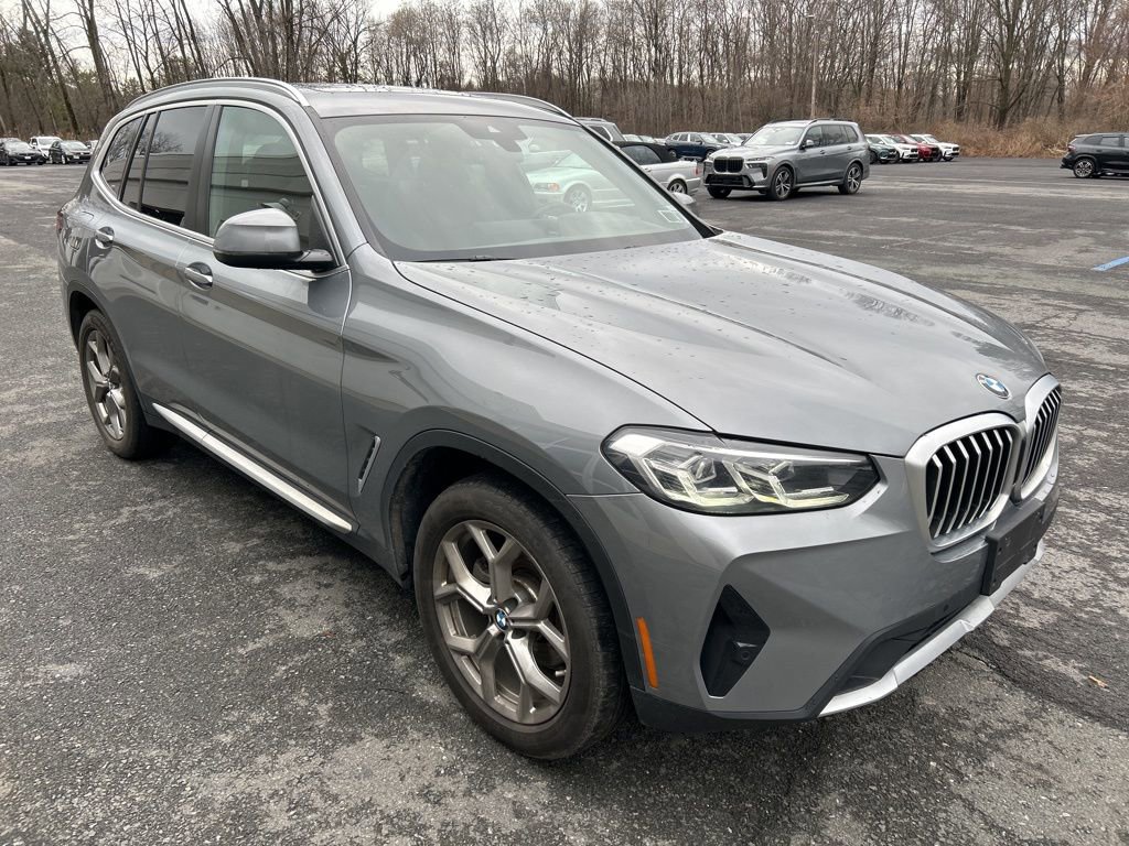 Certified 2024 BMW X3 xDrive30i w/ Premium Package image 7