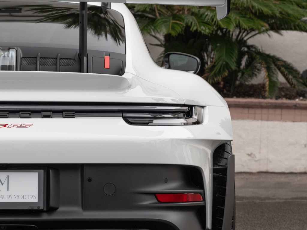 Used 2025 Porsche 911 GT3 RS RWD image 10