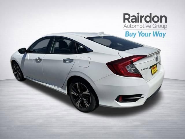 Used 2018 Honda Civic Touring image 5