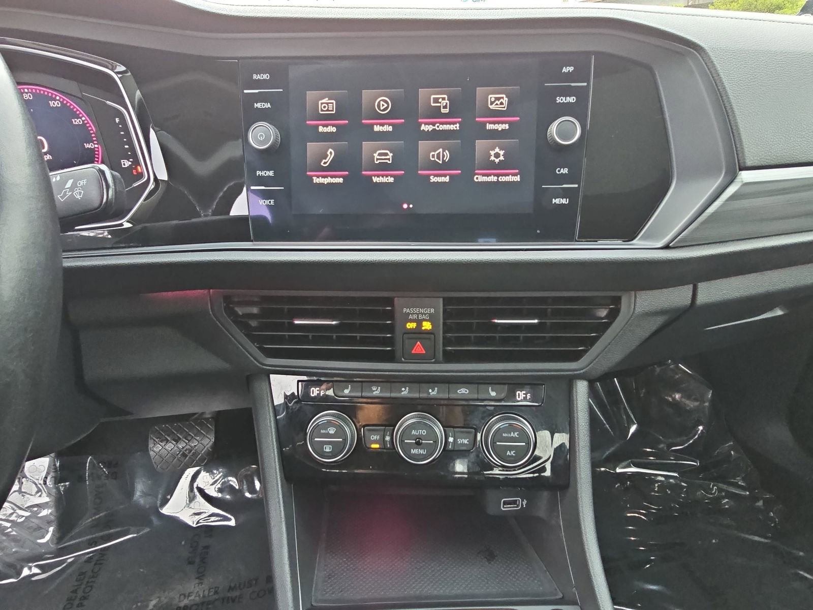 Used 2019 Volkswagen Jetta SEL image 20