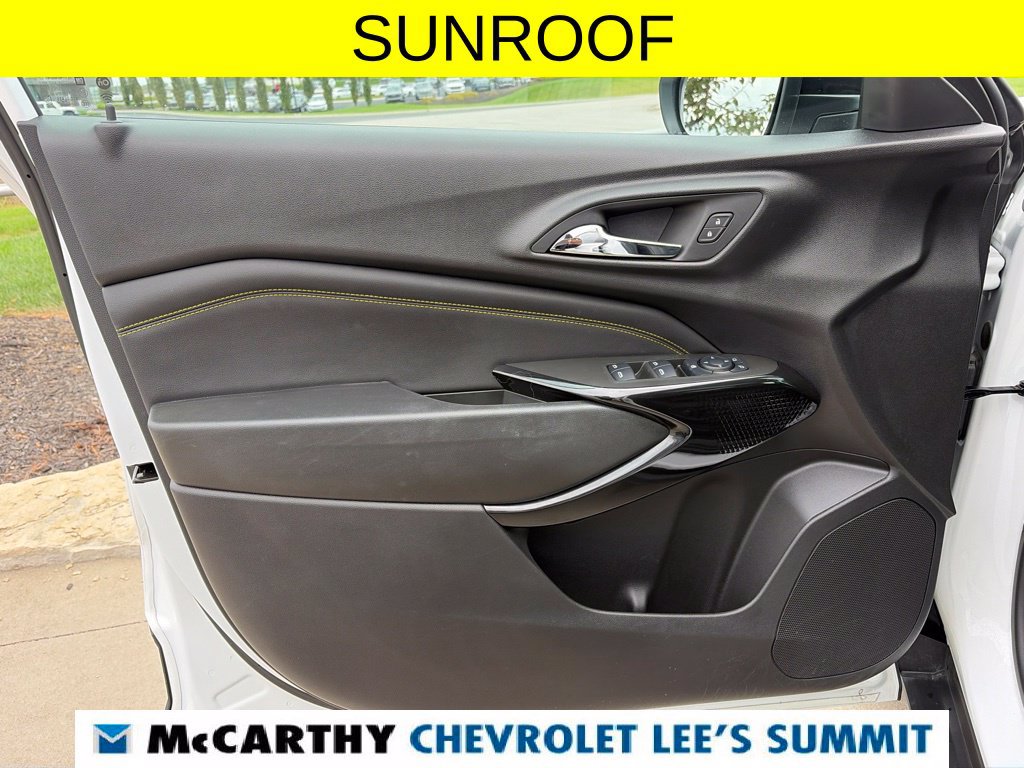 Used 2025 Chevrolet Trax ACTIV w/ Sunroof Package FWD image 42
