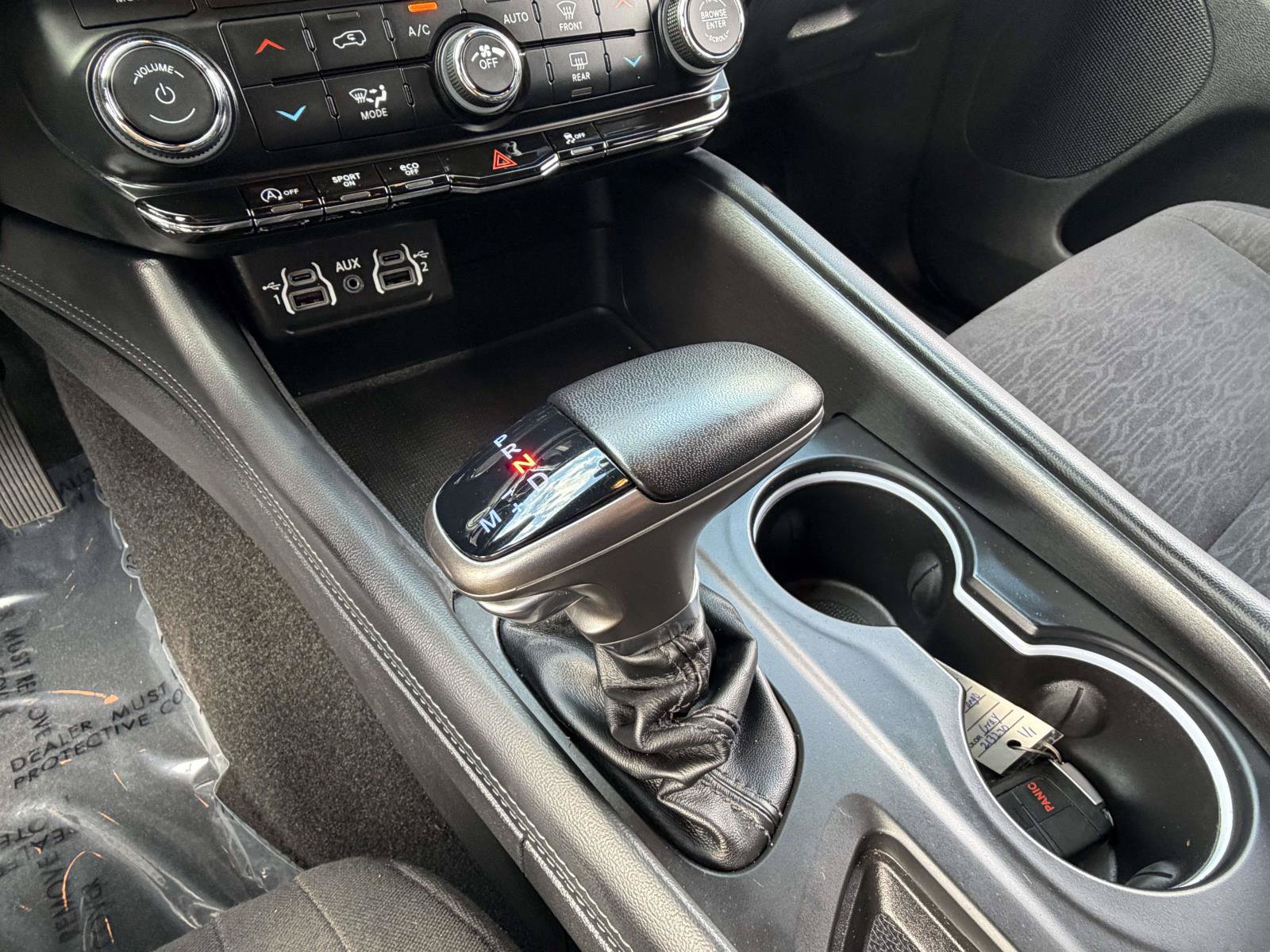Used 2024 Dodge Durango SXT w/ SXT Blacktop Group AWD/4WD image 14