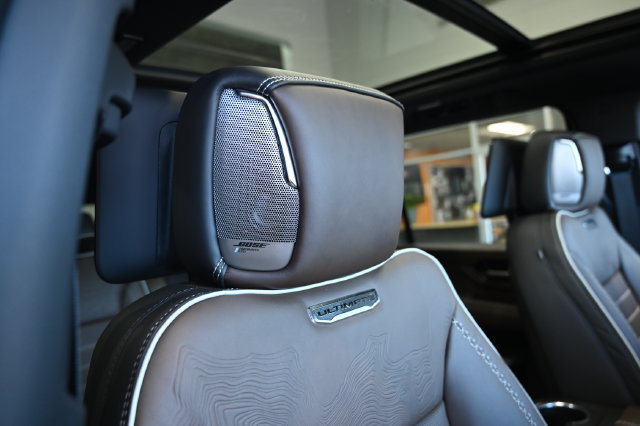 New 2026 GMC Yukon XL Denali Ultimate AWD/4WD image 11