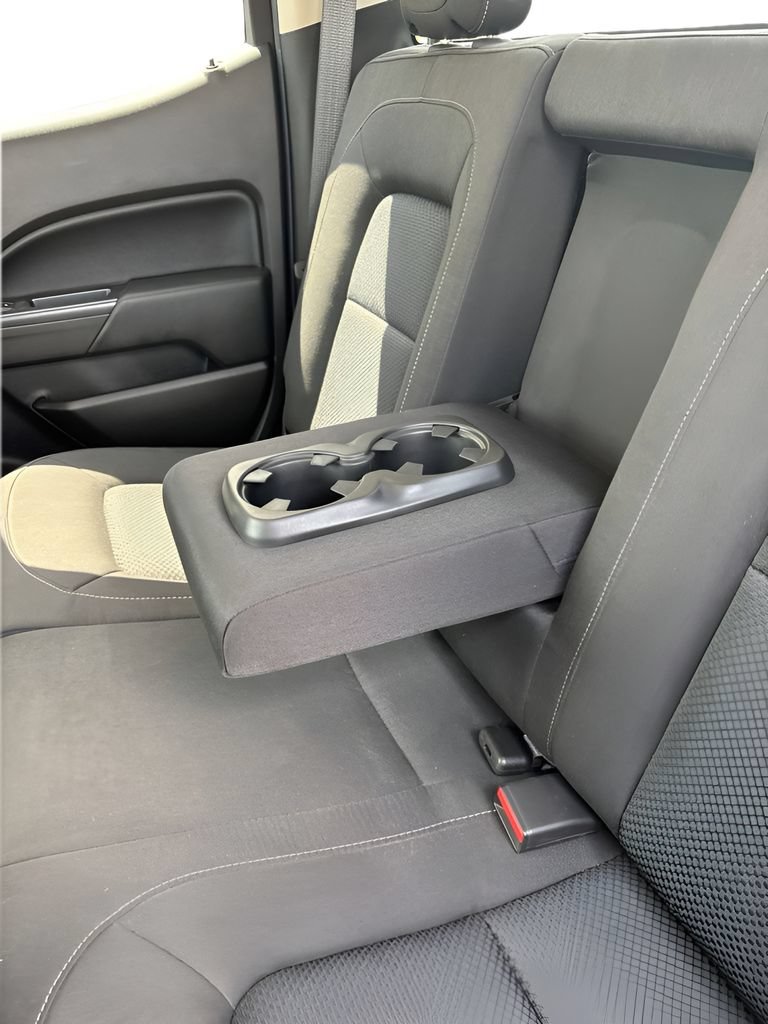 Used 2015 Chevrolet Colorado LT w/ LT Convenience Package RWD image 28