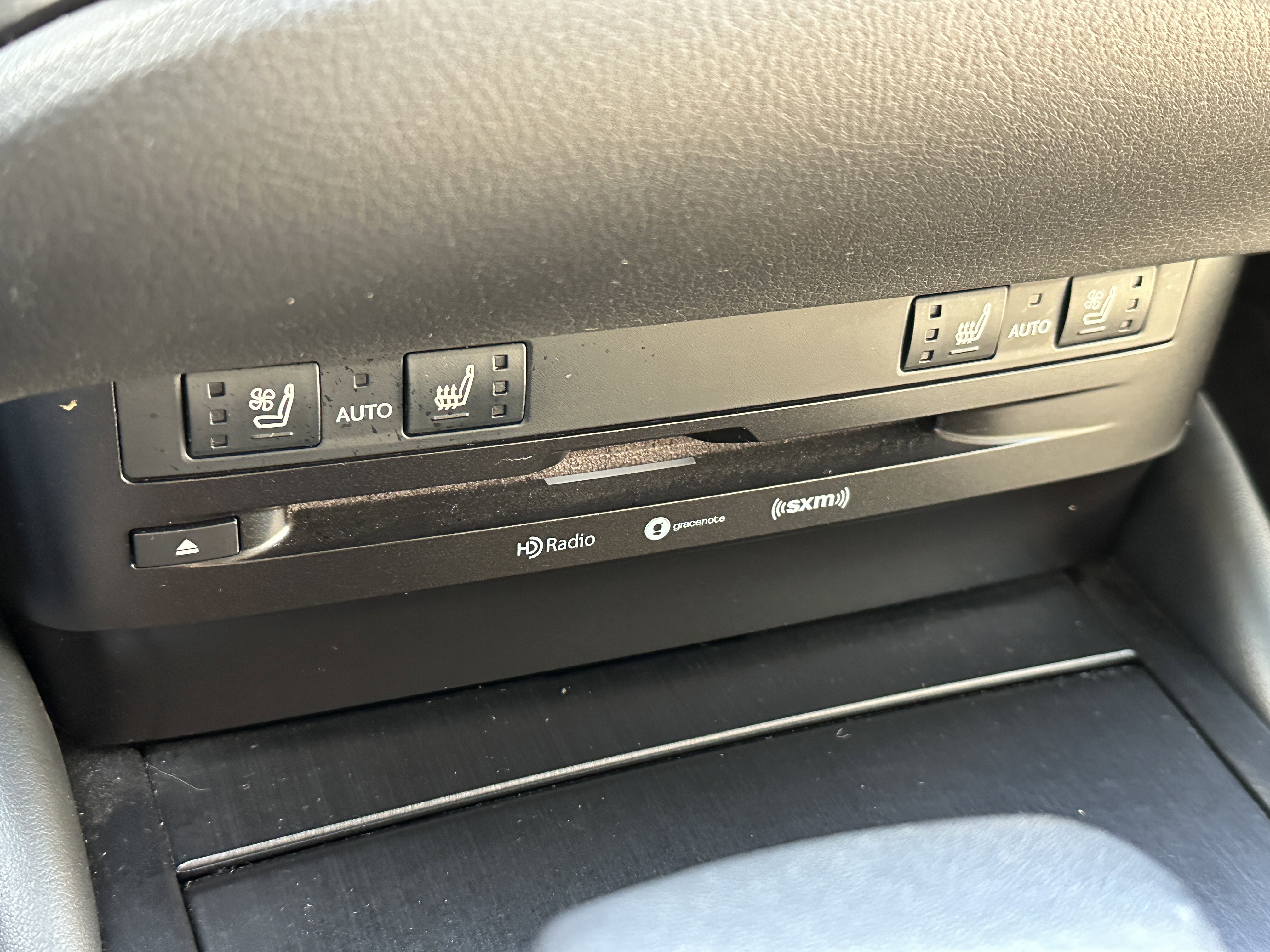 Used 2020 Lexus ES 350 w/ Premium Package image 35