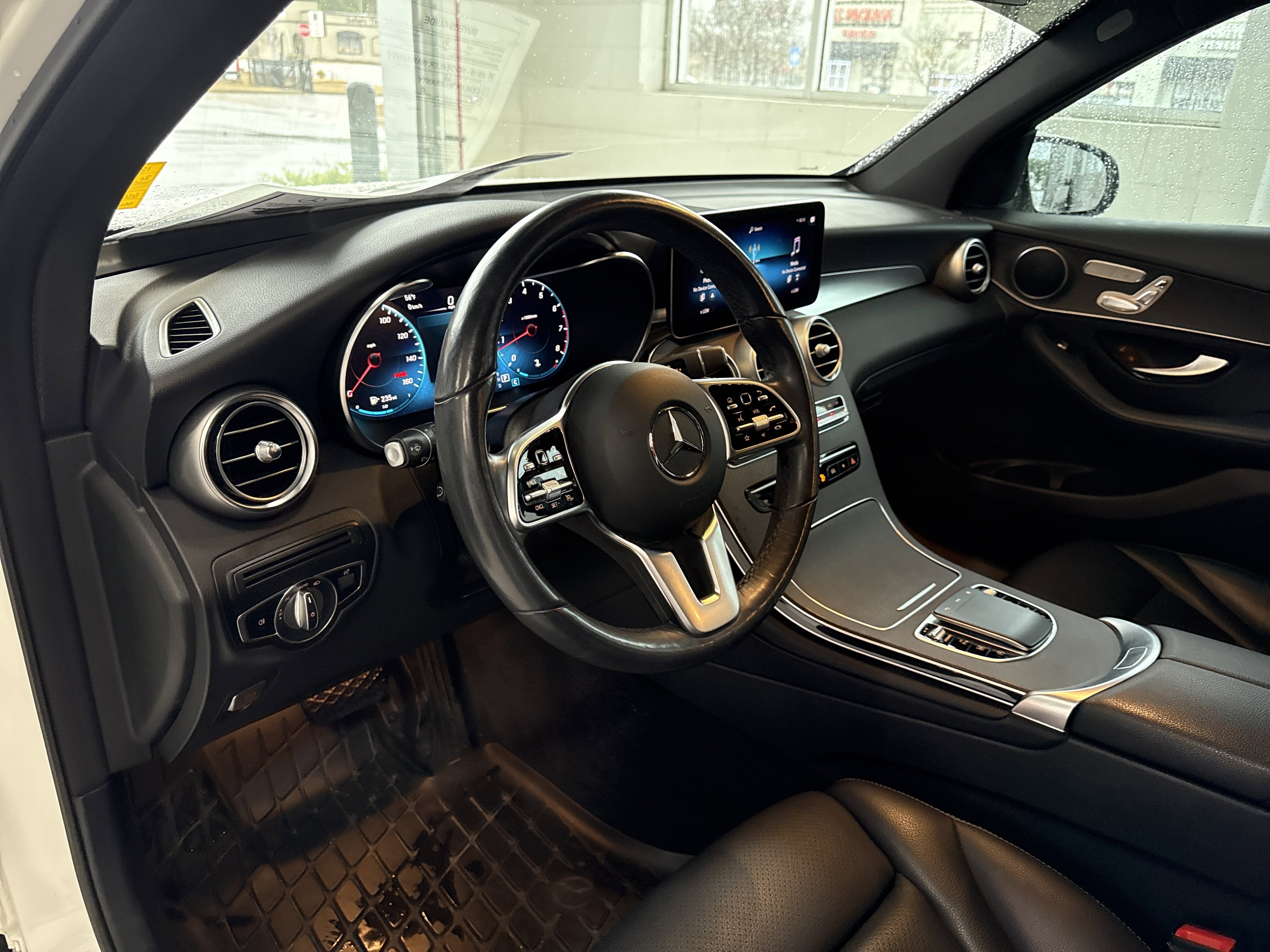 Certified 2021 Mercedes-Benz GLC 300 4MATIC image 10