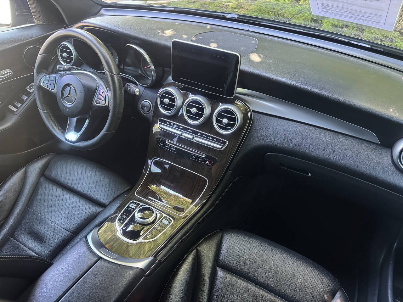 Used 2018 Mercedes-Benz GLC 300 image 9