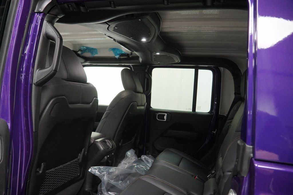 New 2026 Jeep Gladiator Sport image 18