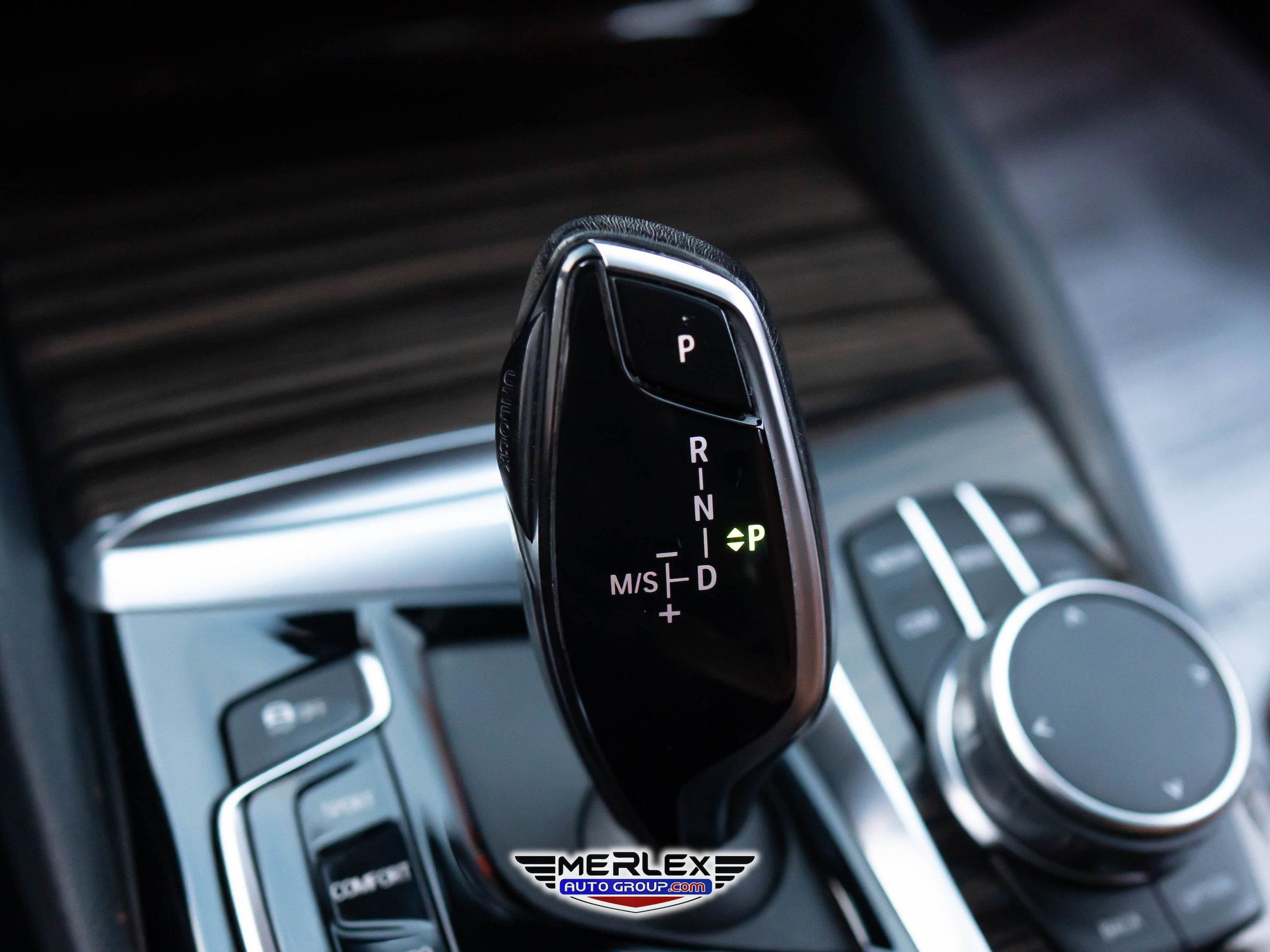Used 2019 BMW 530i w/ Convenience Package RWD image 34