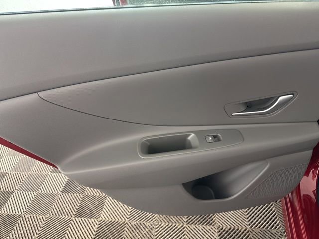 Certified 2024 Hyundai Elantra SEL image 24