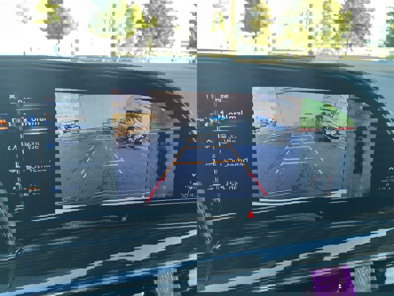 Used 2021 Cadillac Escalade ESV Premium Luxury w/ Driver Assist Tech Package image 58