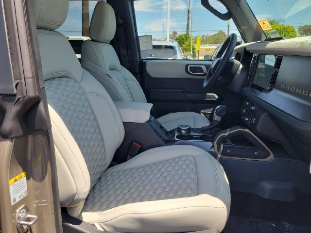 New 2026 Ford Bronco Badlands AWD/4WD image 19