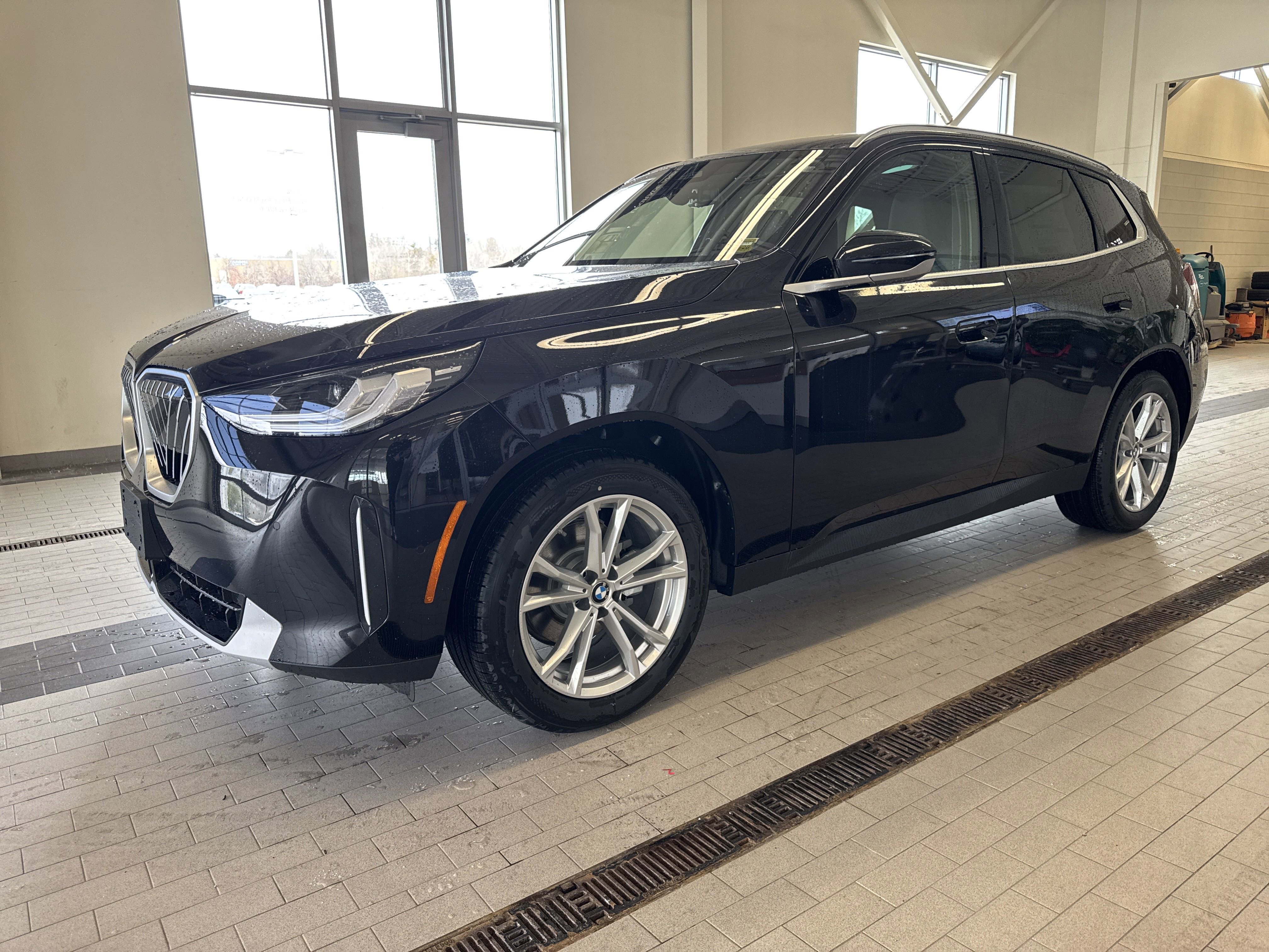 Used 2025 BMW X3 xDrive30i w/ Convenience Package