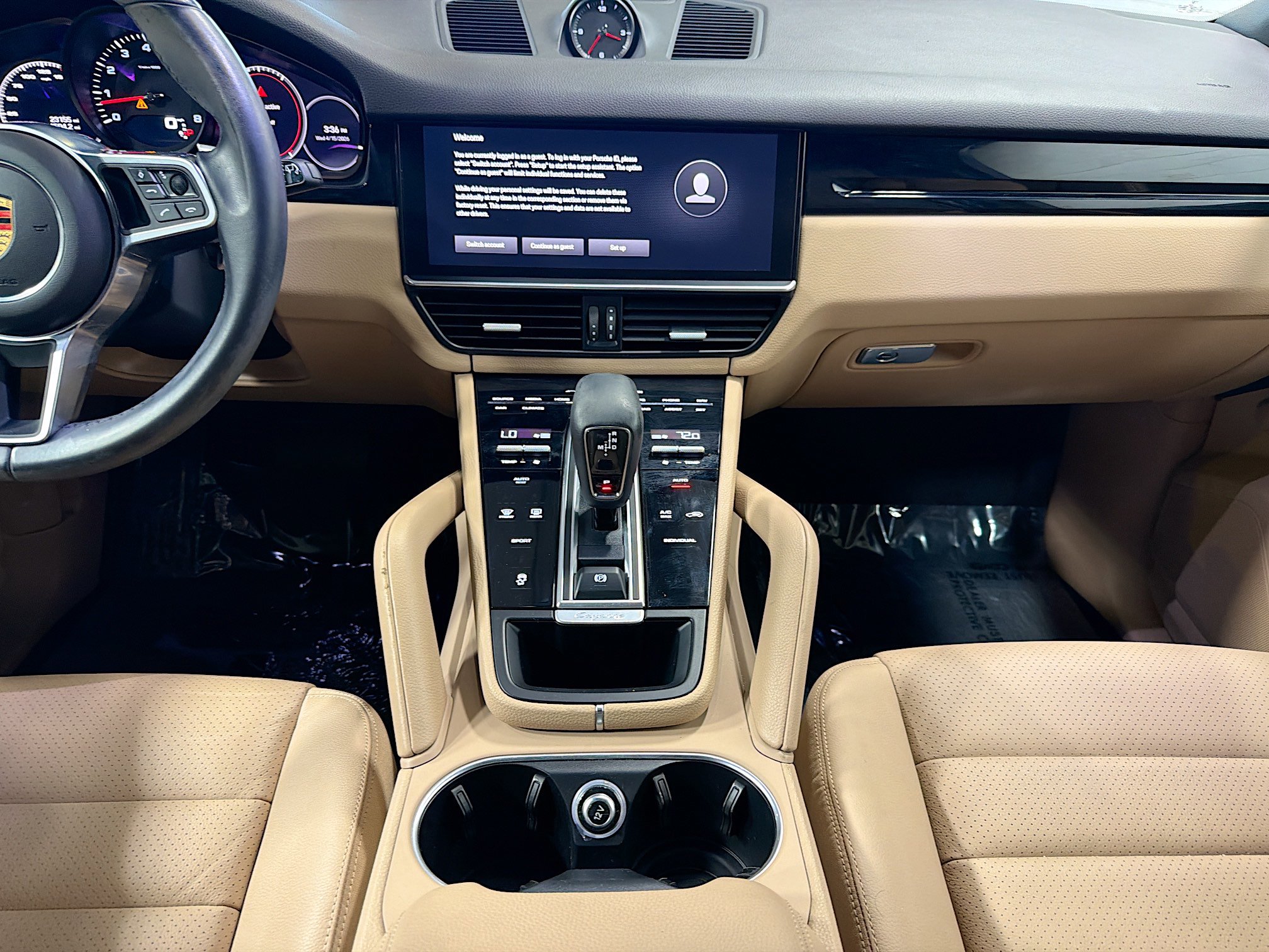 Certified 2023 Porsche Cayenne AWD/4WD image 19