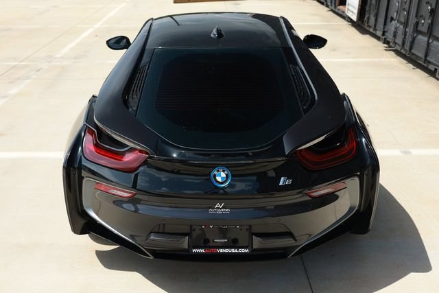 Used 2020 BMW i8 Coupe AWD/4WD image 12