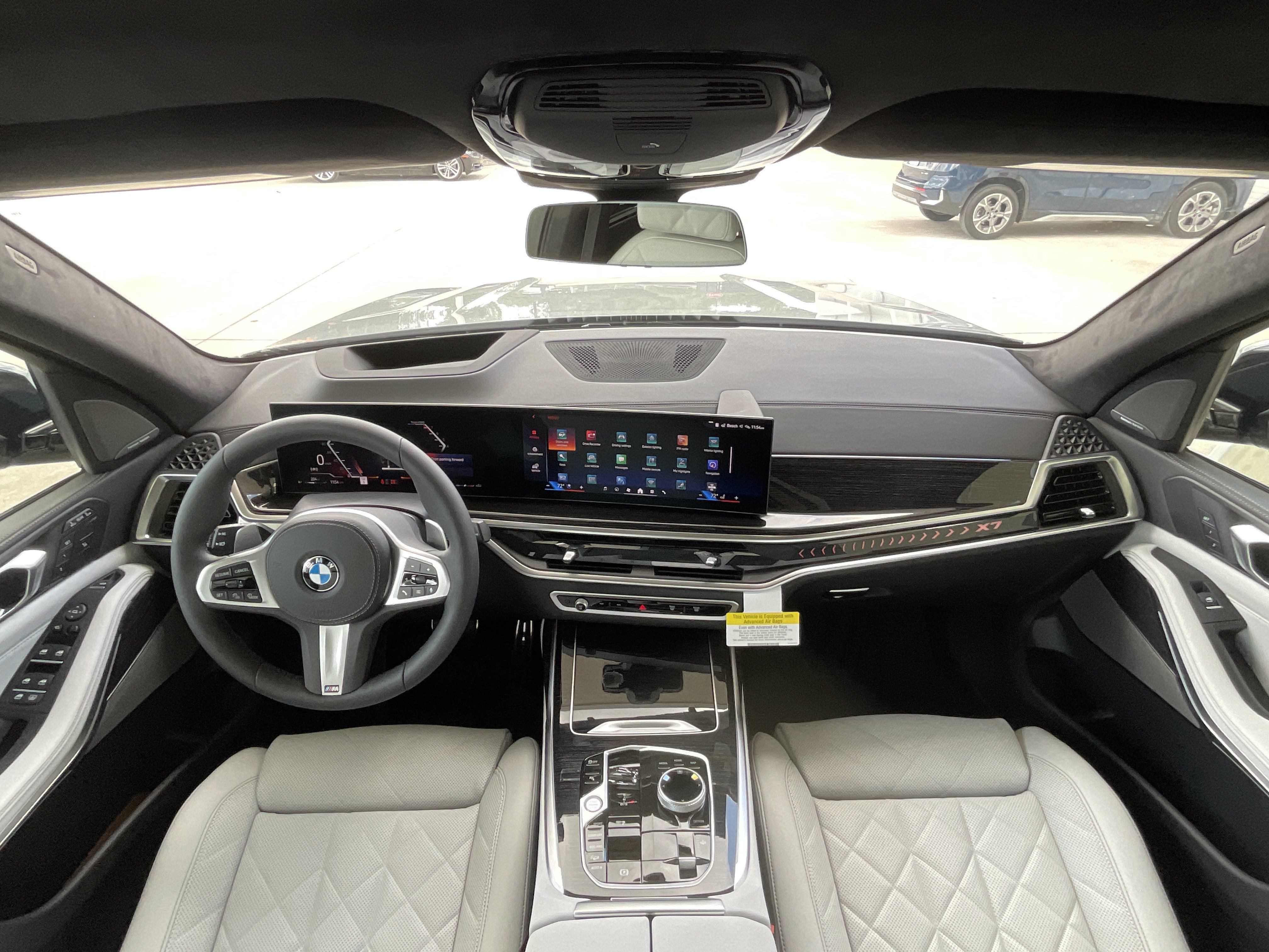 New 2027 BMW X7 xDrive40i w/ M Sport Package AWD/4WD image 12