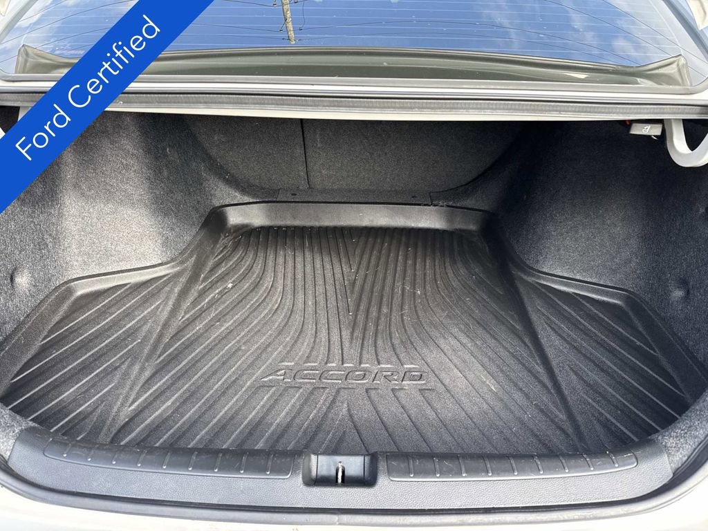 Used 2022 Honda Accord Sport image 9