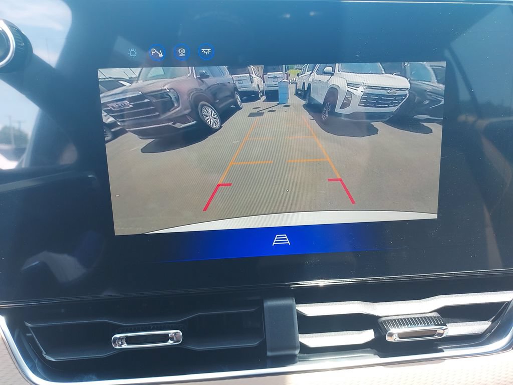 New 2027 Chevrolet Equinox ACTIV FWD image 19