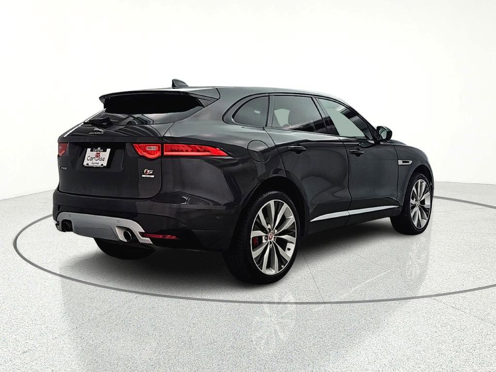 Used 2018 Jaguar F-PACE S image 6