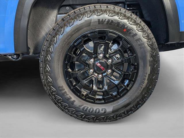 New 2026 GMC Canyon Elevation w/ Convenience Package image 10