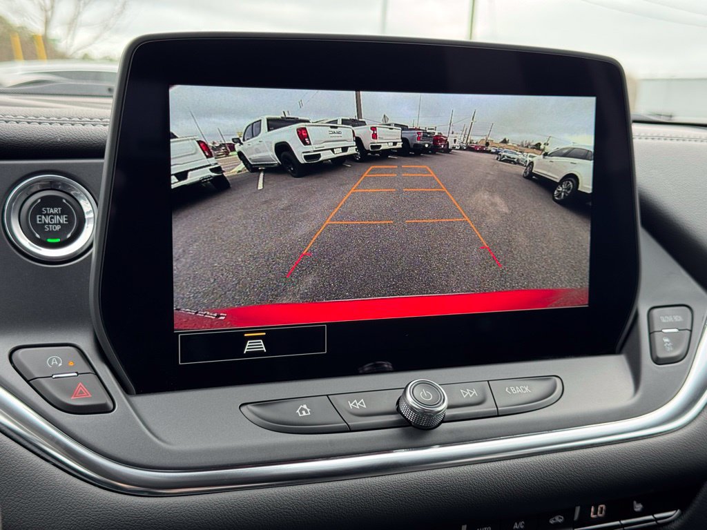 Used 2024 Chevrolet Blazer LT w/ Convenience Package FWD image 31
