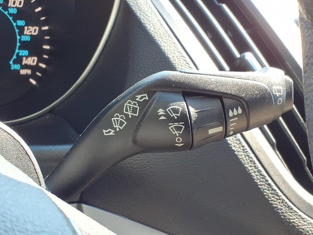 Used 2015 Ford Escape SE AWD/4WD image 28
