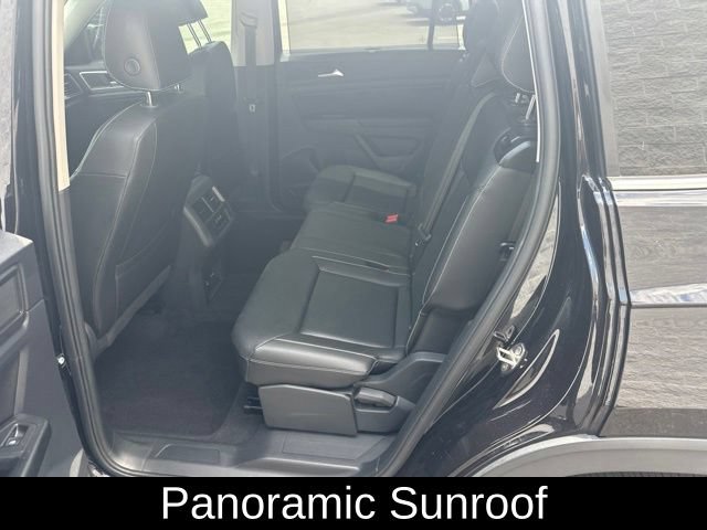 Used 2021 Volkswagen Atlas SE w/ Panoramic Sunroof Package FWD image 16
