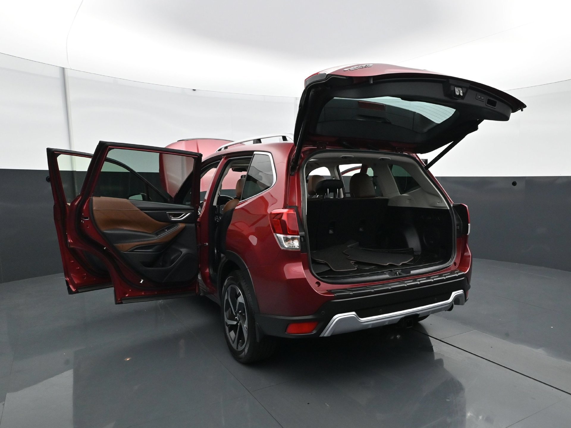 Used 2023 Subaru Forester Touring AWD/4WD image 35