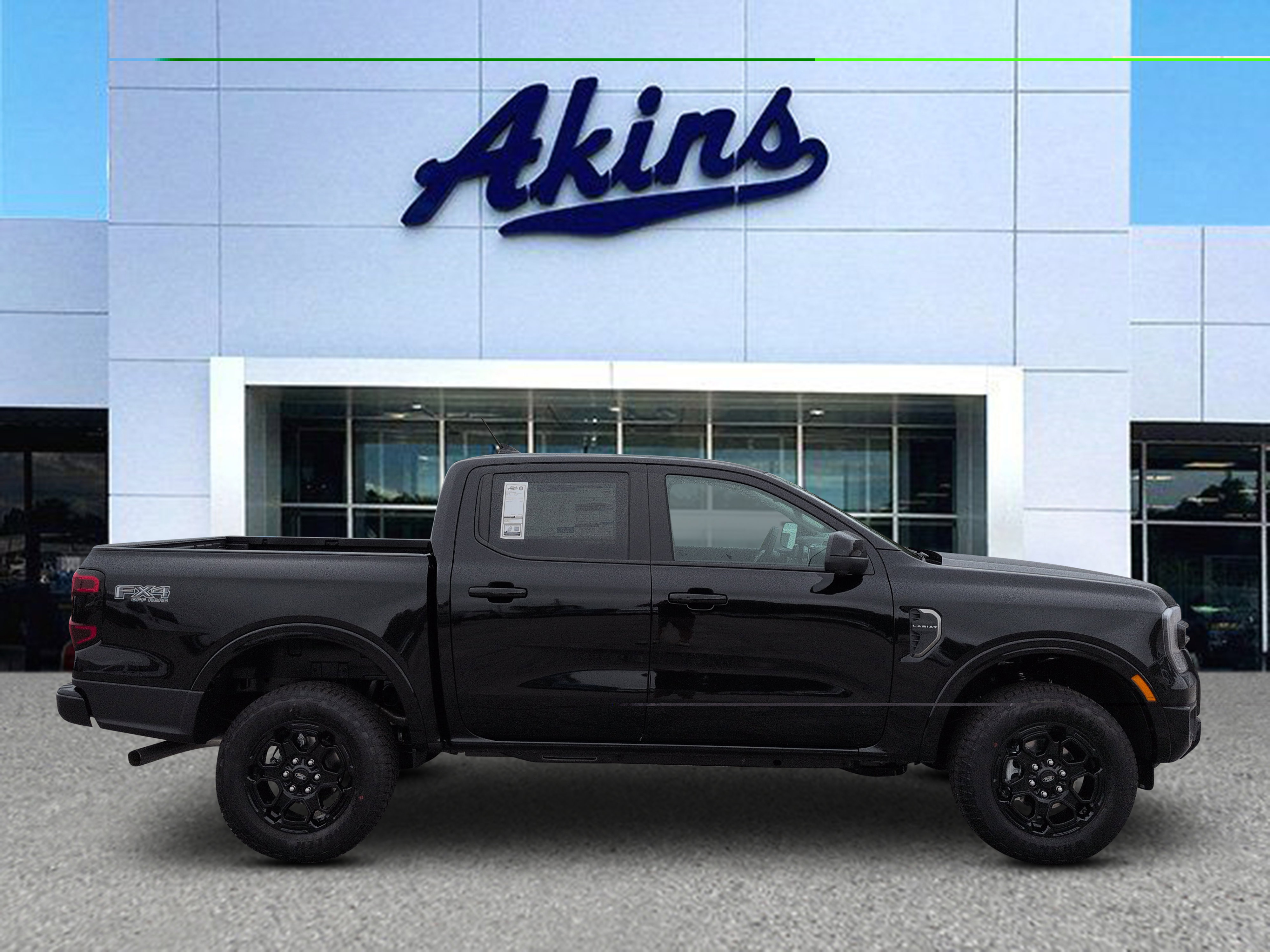 New 2026 Ford Ranger Lariat w/ FX4 Off-Road Package