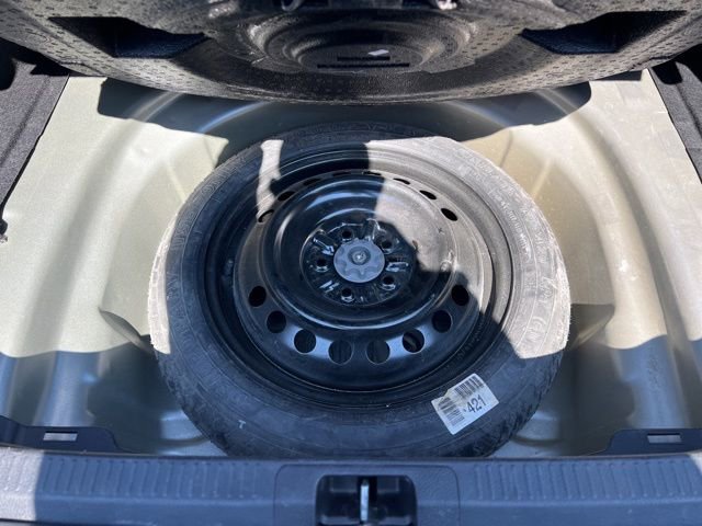 Used 2019 Toyota Camry SE w/ Convenience Package image 12