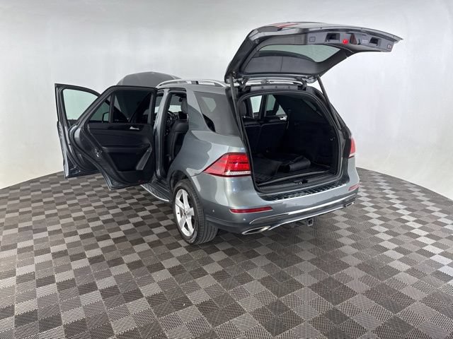 Used 2019 Mercedes-Benz GLE 400 4MATIC image 17