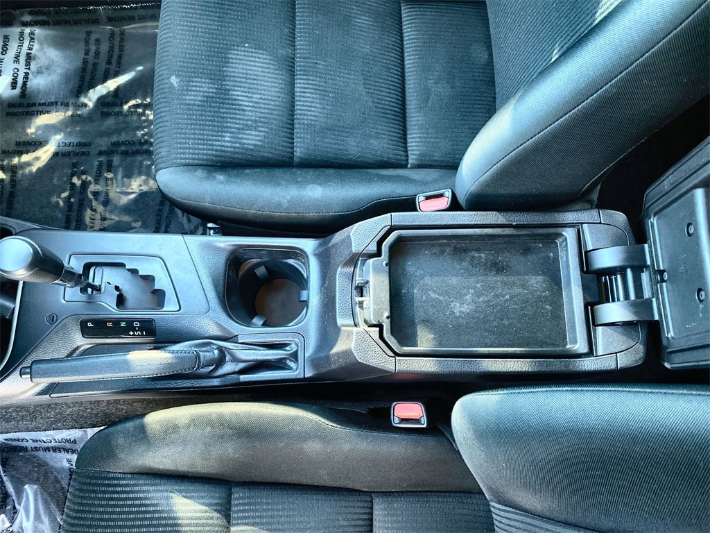 Used 2017 Toyota RAV4 LE image 20