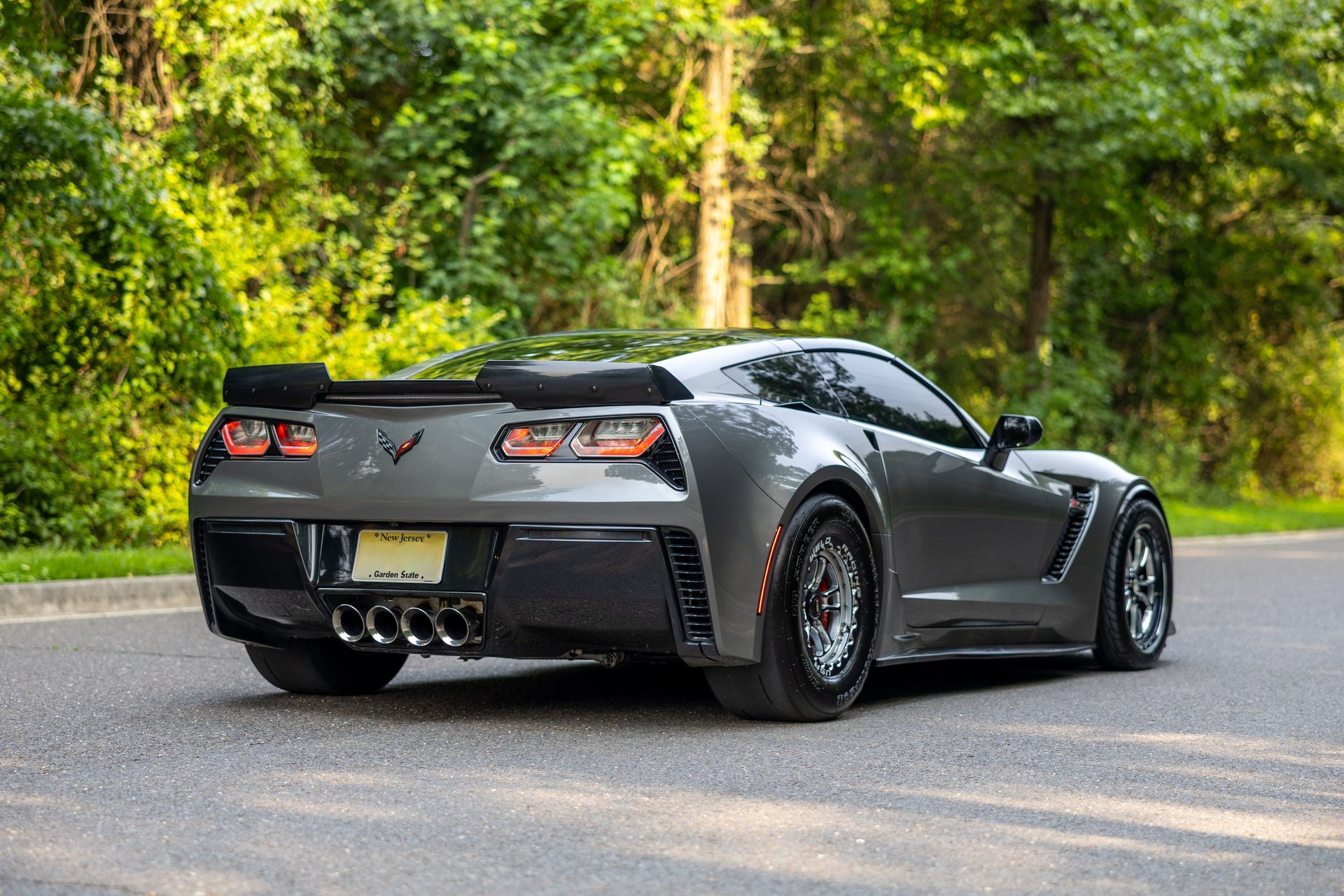 Used 2016 Chevrolet Corvette Z06 w/ Battery Protection Package RWD image 15