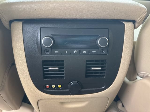 Used 2013 Chevrolet Avalanche LTZ AWD/4WD image 14