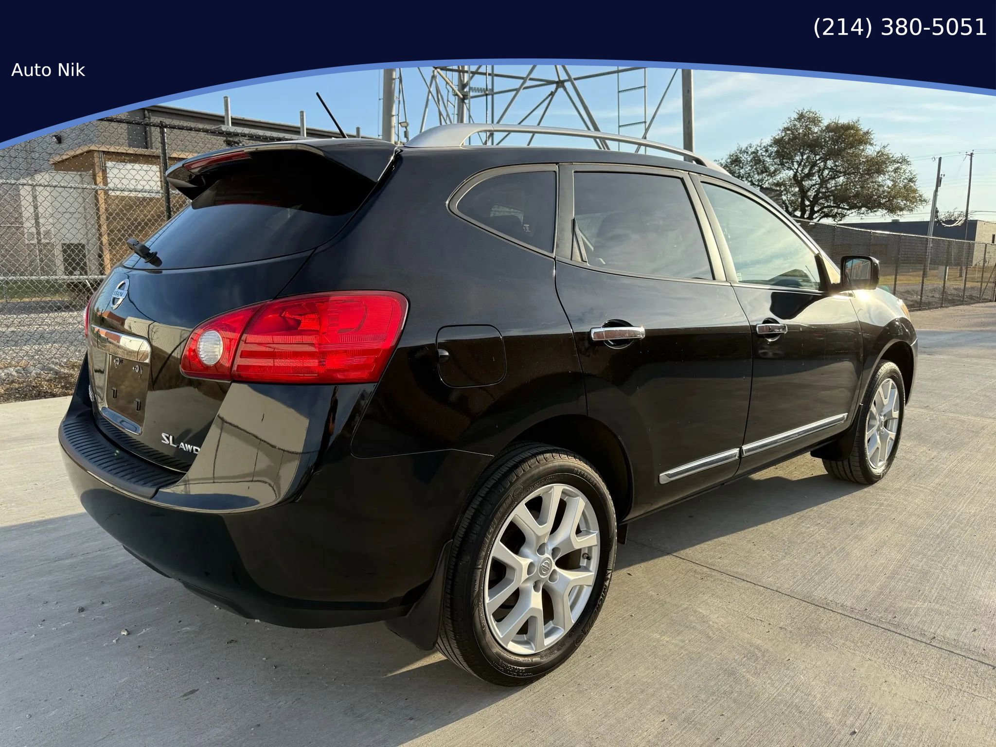 Used 2013 Nissan Rogue SL image 3