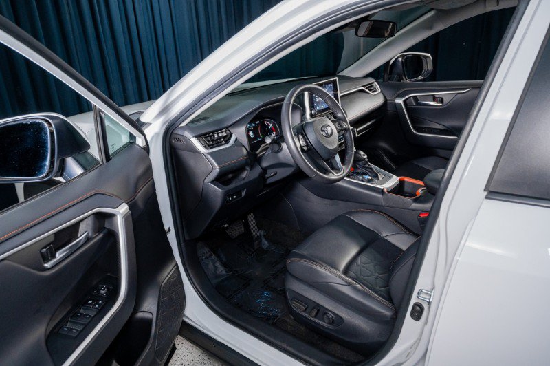 Used 2024 Toyota RAV4 Adventure AWD/4WD image 12
