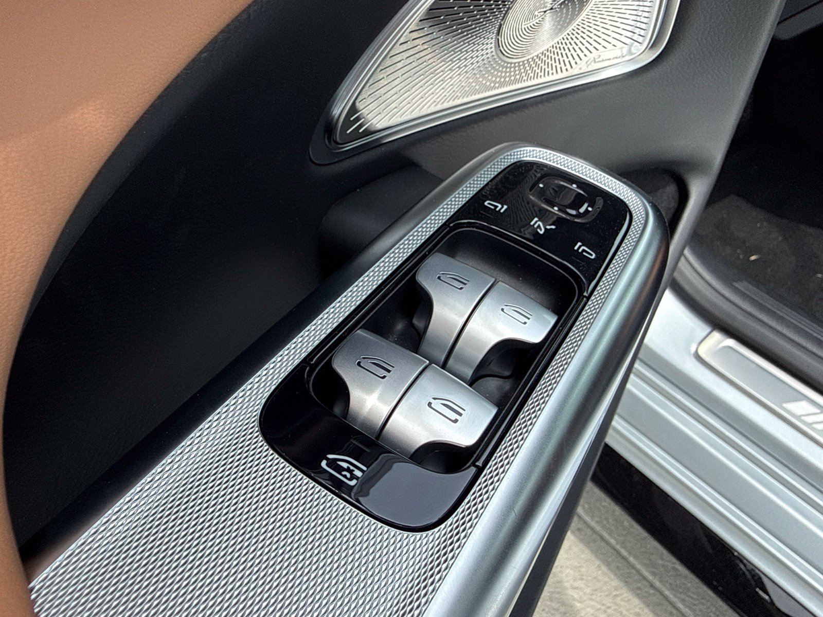 New 2026 Mercedes-Benz E 53 AMG e 4MATIC Wagon image 17