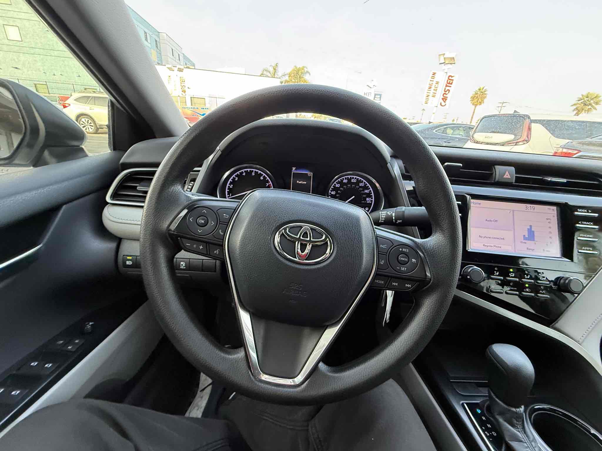 Used 2019 Toyota Camry LE image 93