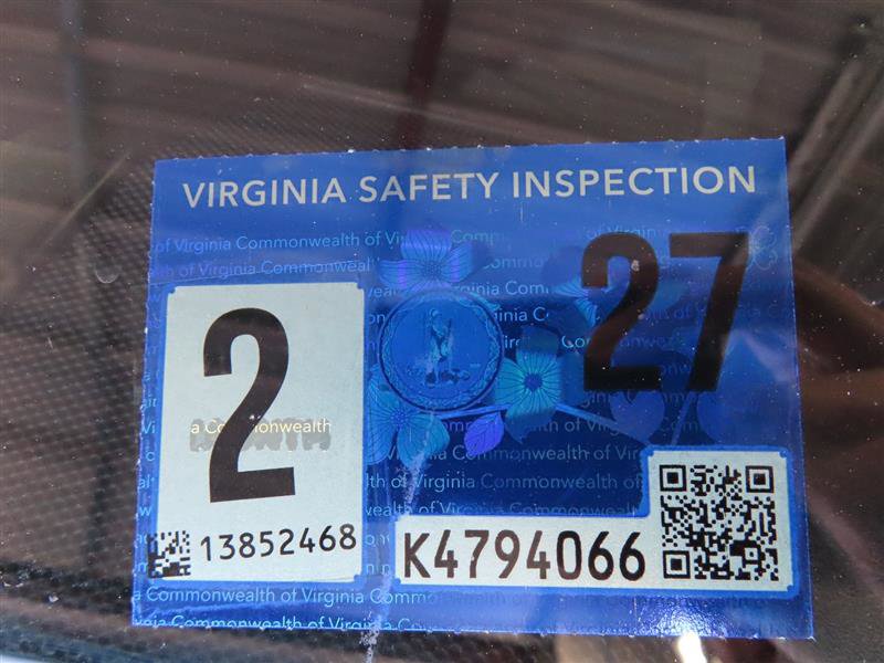 Used 2021 Toyota Tacoma TRD Off-Road w/ Technology Package image 33