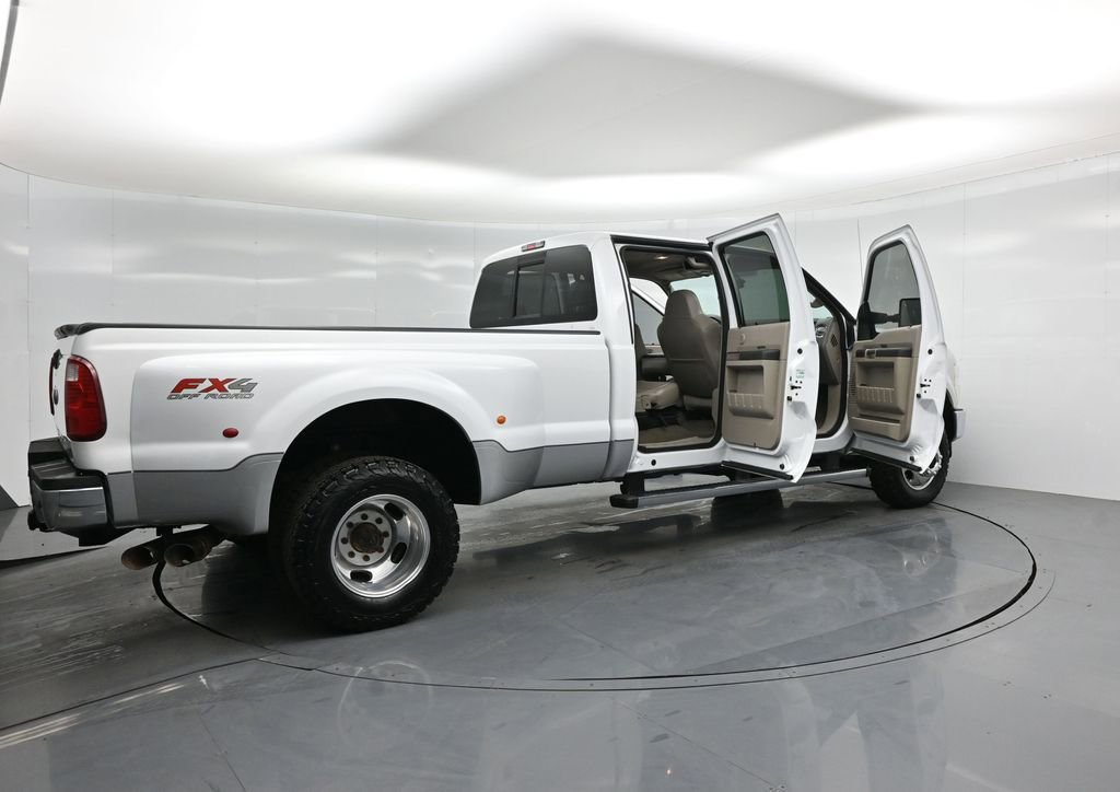 Used 2010 Ford F350 Lariat image 5