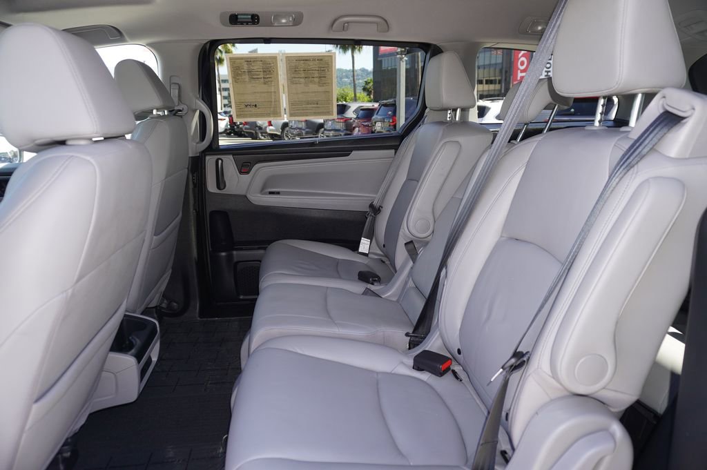 Used 2023 Honda Odyssey EX-L image 11