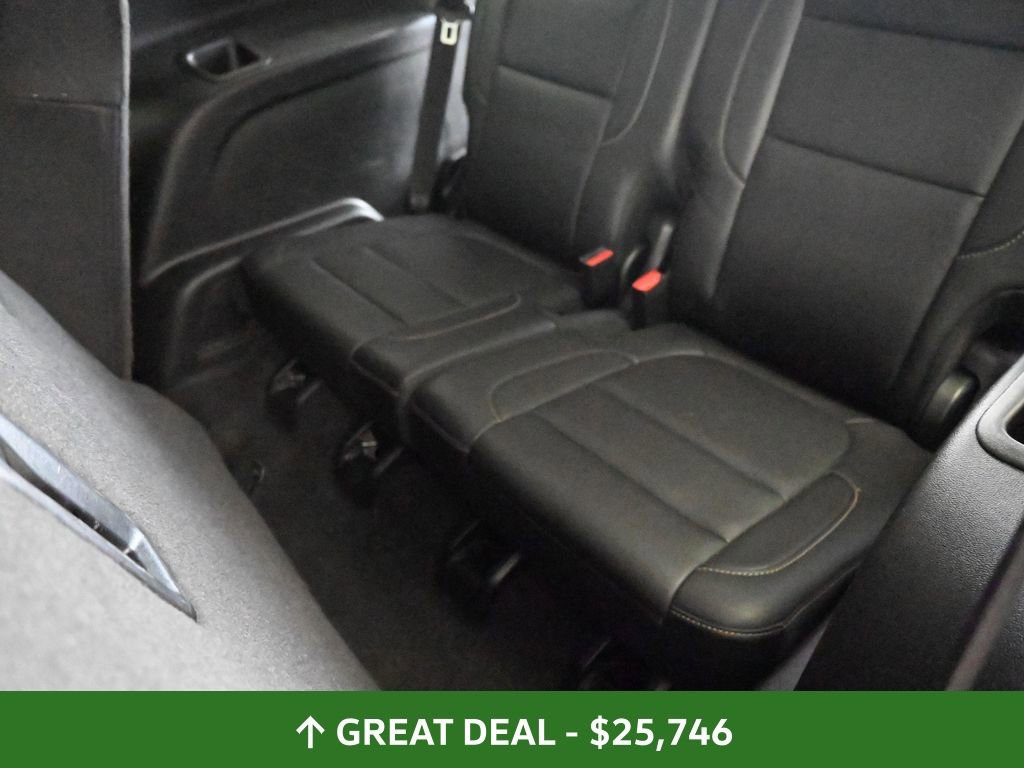 Used 2023 GMC Acadia SLT image 19