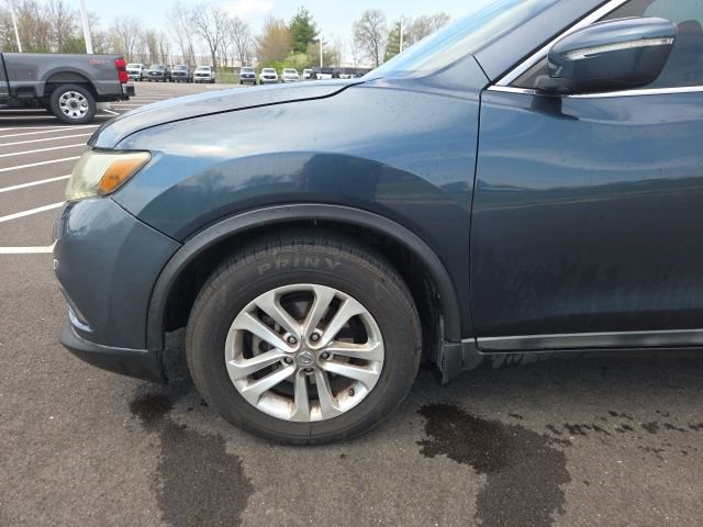 Used 2014 Nissan Rogue S image 18